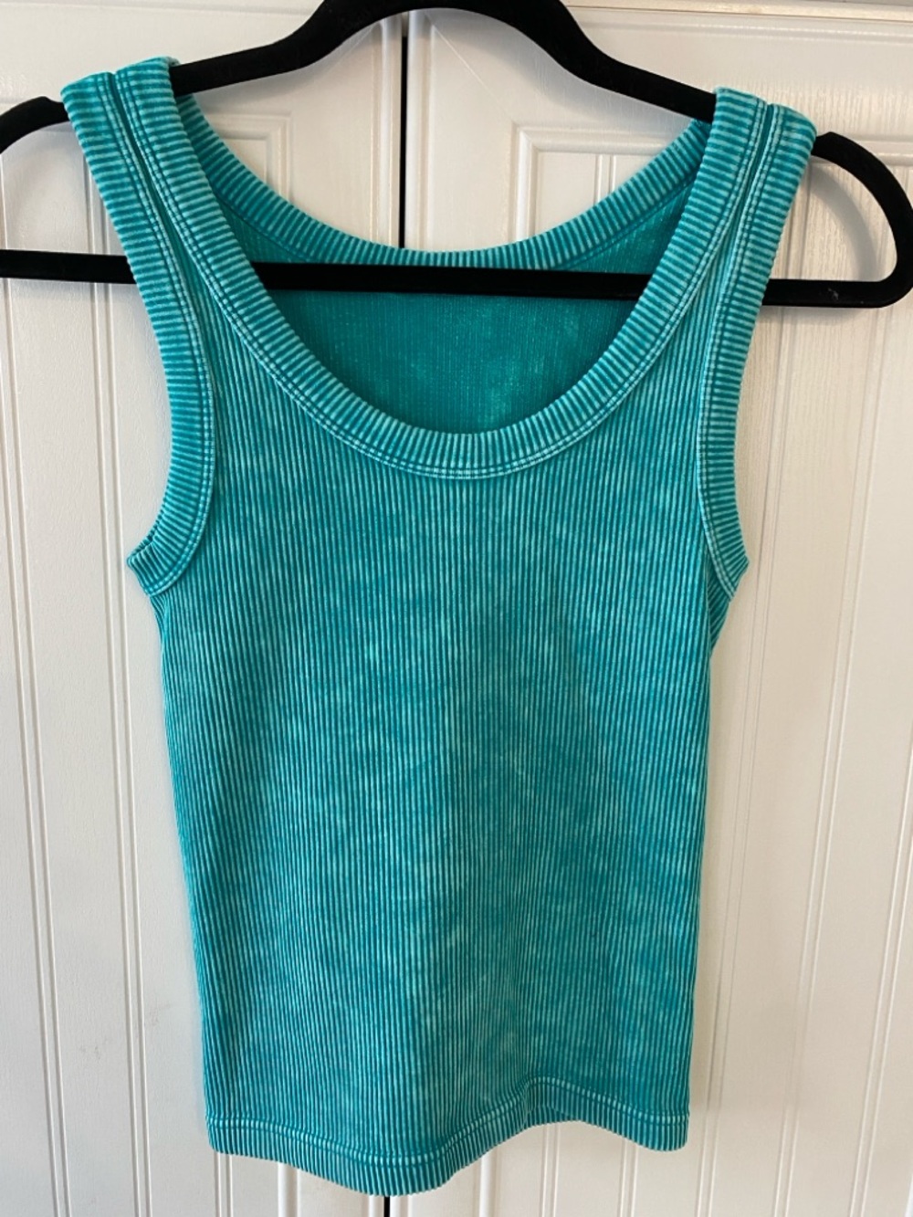 Zenana Outfitters Teal Ribbed Scoop Tank